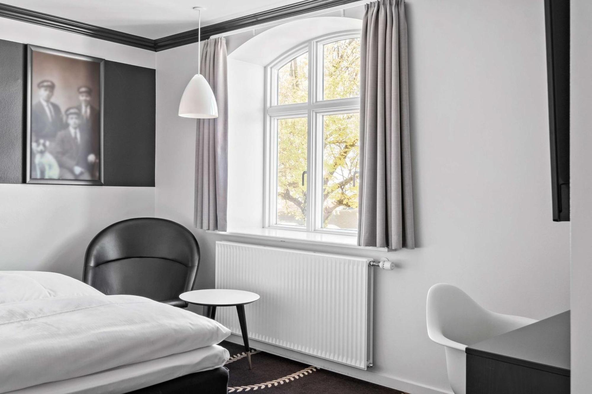 Hotel Western Eyde 4*